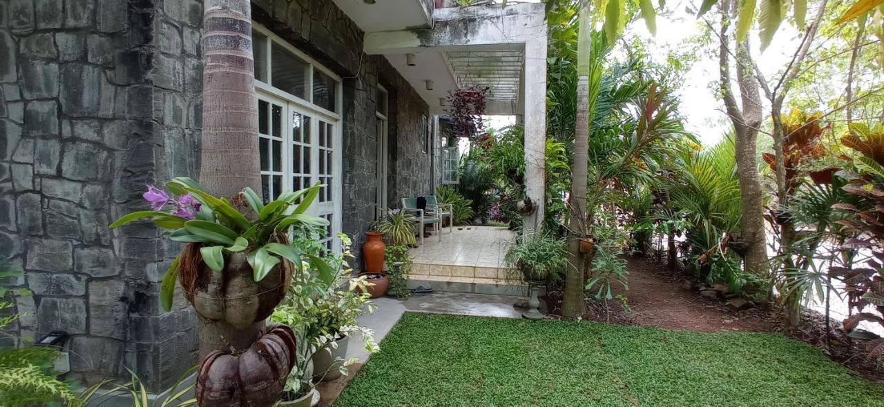 Apartamento The Rock House Katunayaka Exterior foto